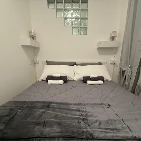 Wh-steve Home-two-room 2 Minutes From Via Matteotti Apartment *